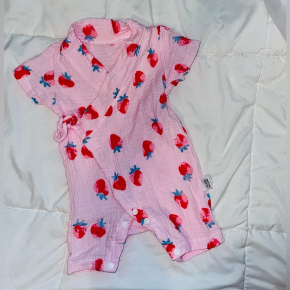 Adorable baby kimono - Picture 2 of 5